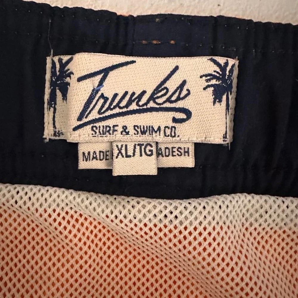 Trunks Surf & Swim Co. size XL